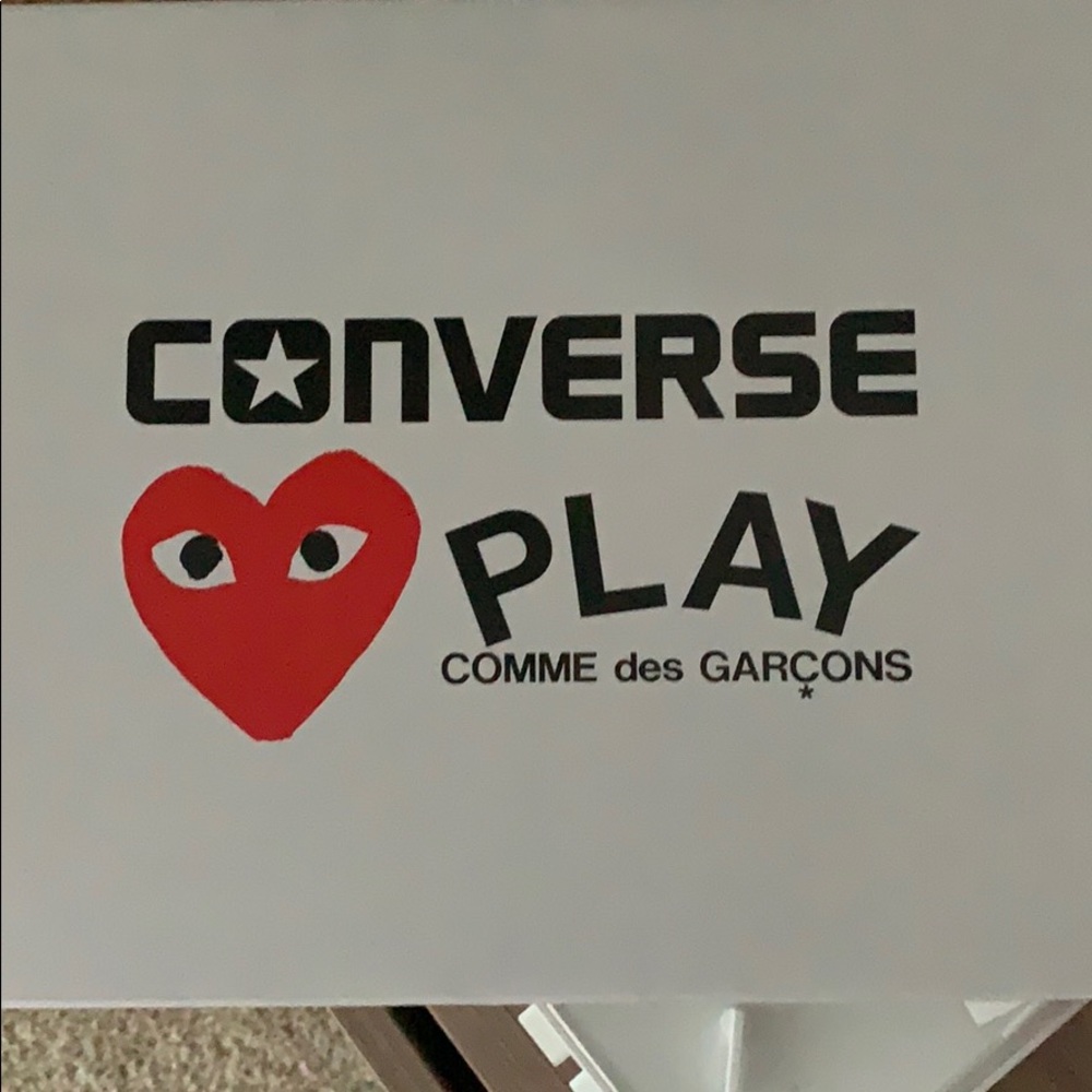 Converse COMME des Garcons men size 6.